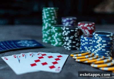 电子游戏软件深度解析：亮牌策略如何颠覆棋牌对局？