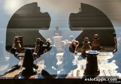 掌握桥牌计分规则，电子游戏软件助您玩转牌桌策略
