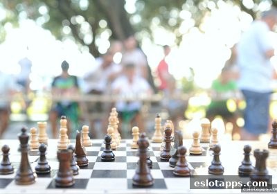 电子游戏软件：国际象棋终局制胜之道