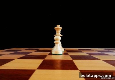 电子游戏软件深度解析：围棋布局与行棋的核心技巧